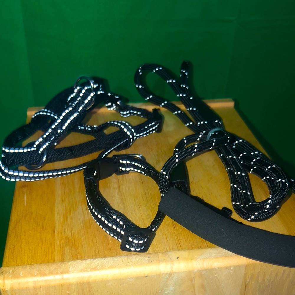 DOG LEASH w/ DOG HARNESS w/ DOG COLLAR